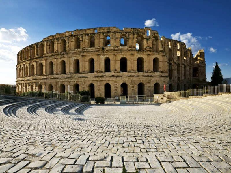 El Jem Anfiteatro - Libia in Camper