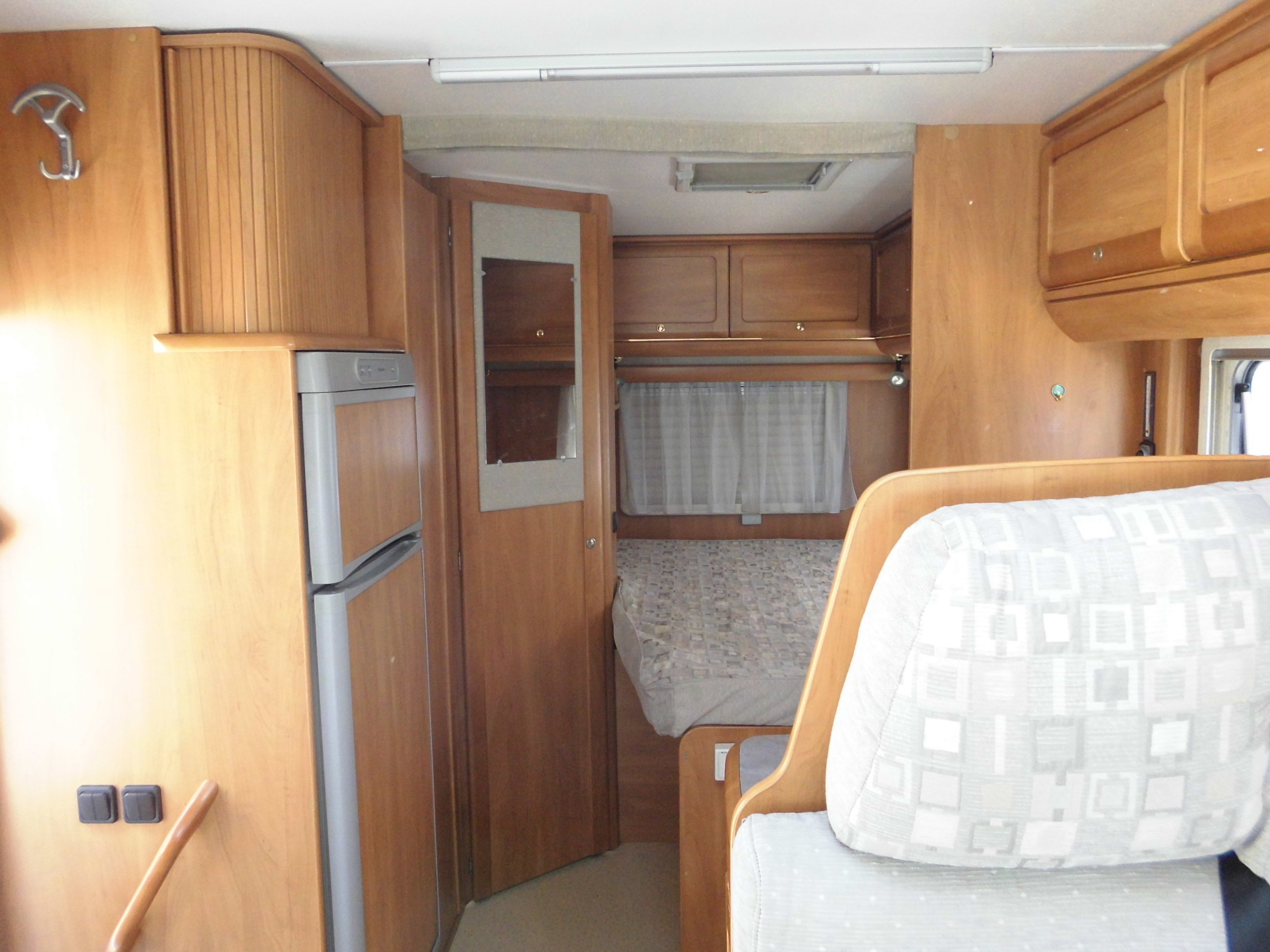 Rapido 985f bel motorhome di fascia alta Camper moquette
