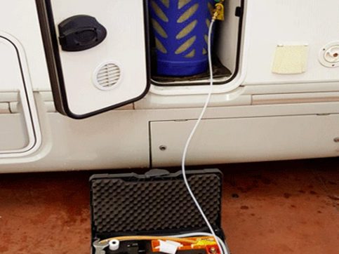 Controllo Gas Pesi Caravanbacci