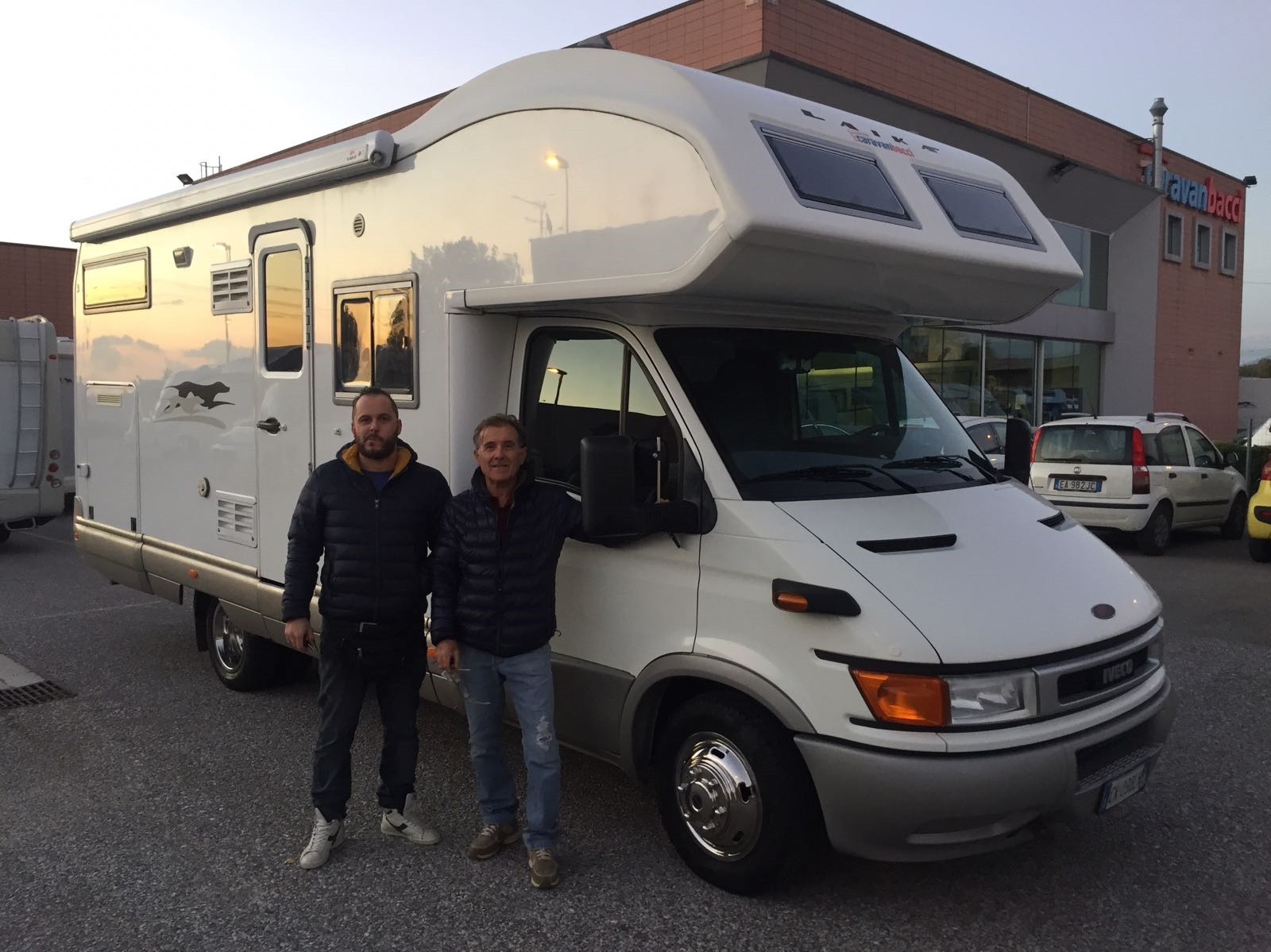 Consegna camper famiglia Marchesini | Caravanbacci.com