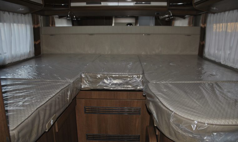 Letti interno Camper Carthago | Caravanbacci.com