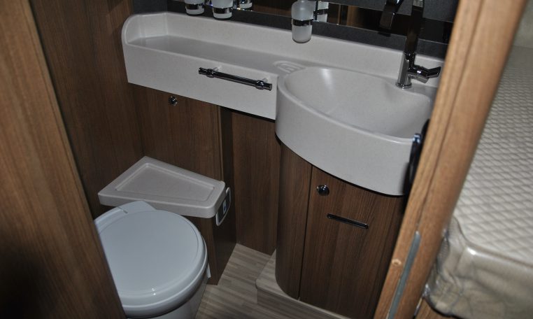 Bagno Camper Carthago | Caravanbacci.com