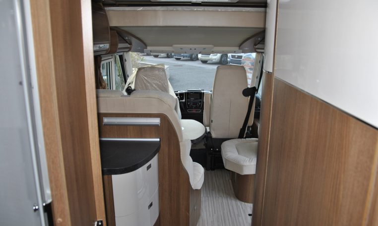 Interno Camper Carthago | Caravanbacci.com