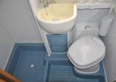 Bagno interno Camper Rimor | Caravanbacci.com