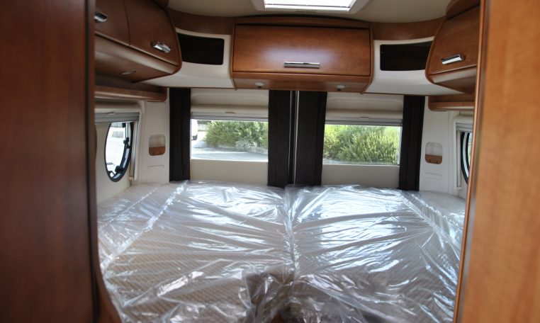 Interno Camper Malibu | Caravanbacci.com