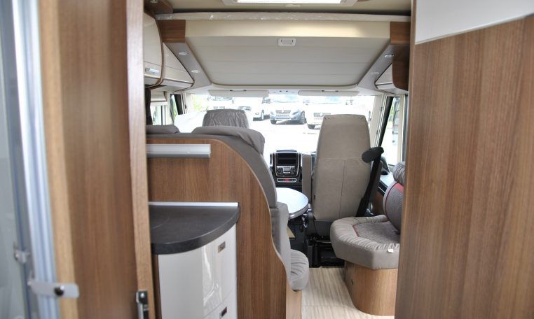 Interno Camper Cathago | Caravanbacci.com