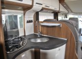 Cucina Interno Camper Cathago | Caravanbacci.com