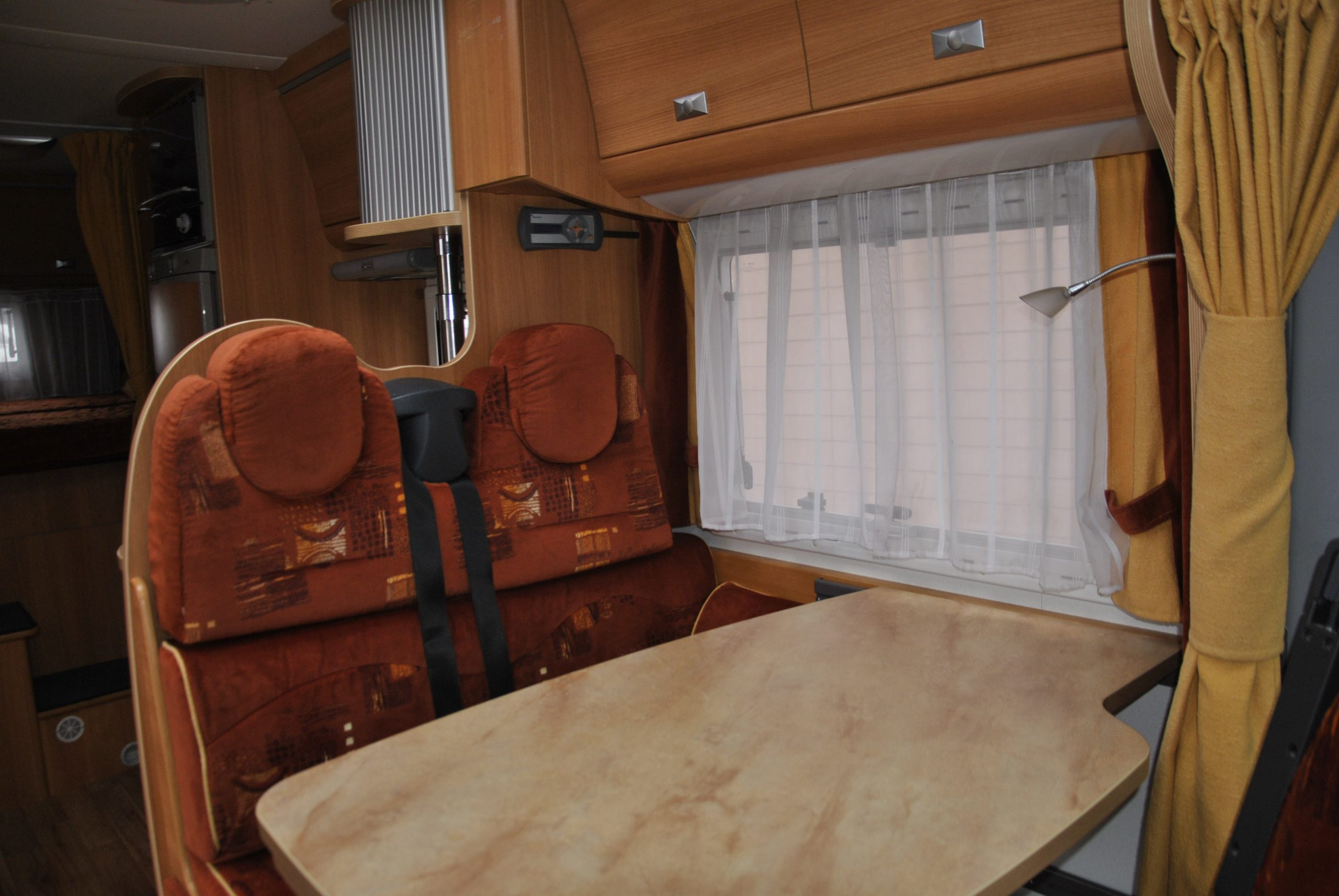 Camper Semintegrale None Challenger Eden 614 Caravanbacci