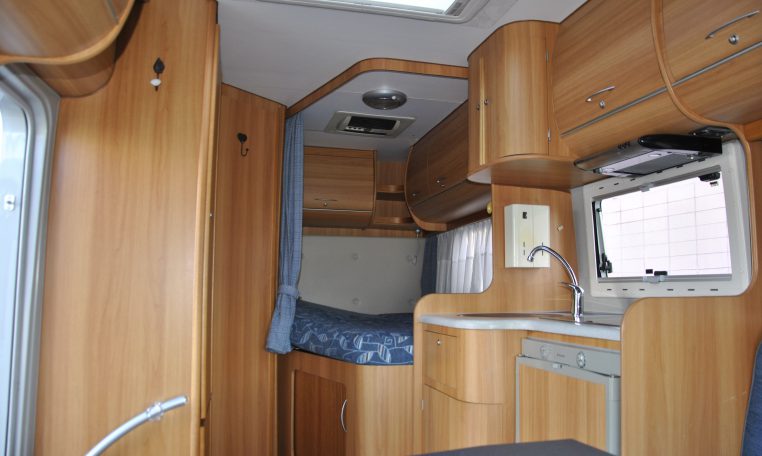 Interno Camper Carthago | Caravanbacci.com