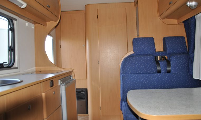 Interno camper | Caravanbaccoi.com