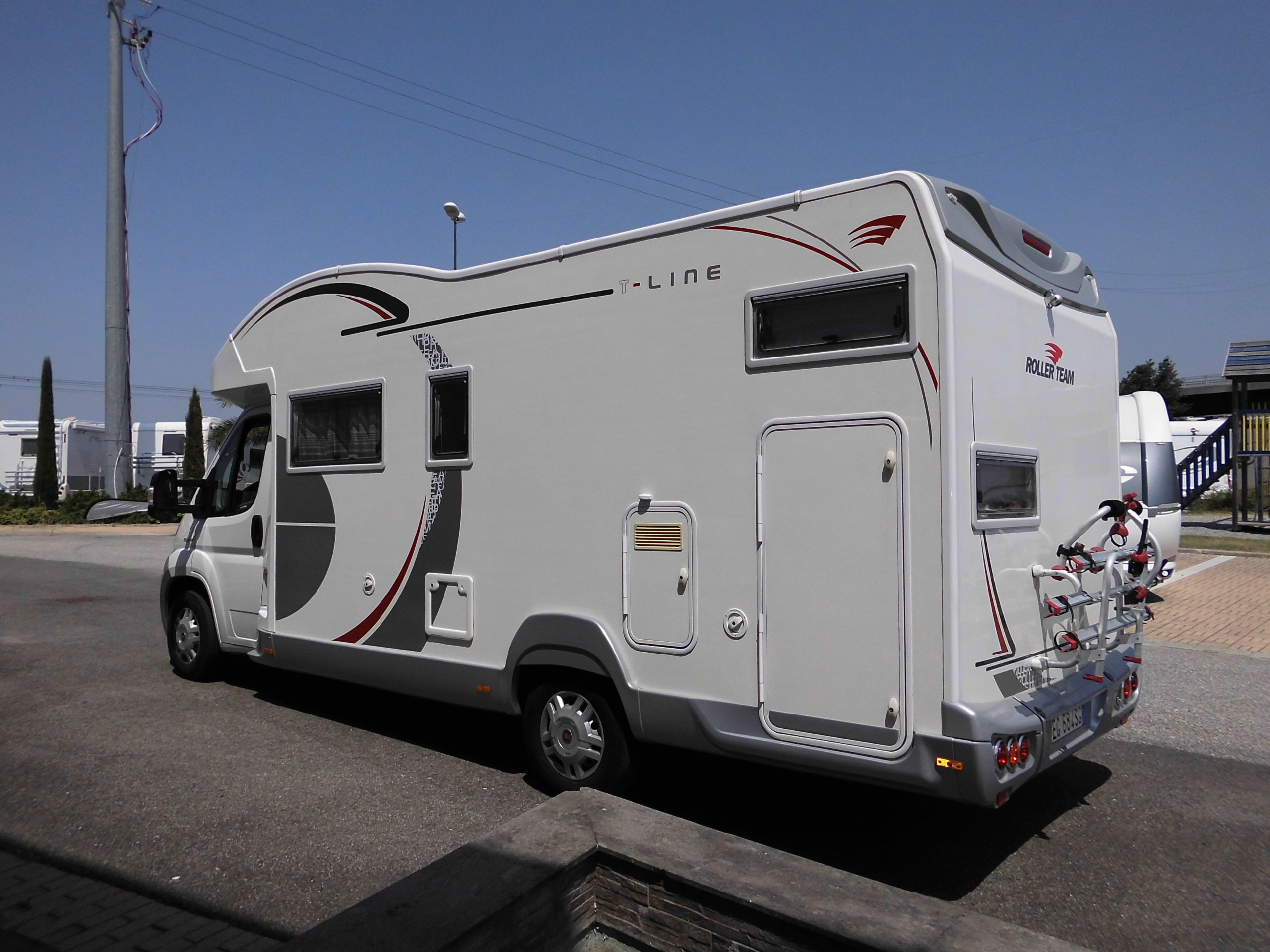 Camper Parzialmente integrato None Roller Team TLine GT M Caravanbacci Camper Parzialmente integrato None Roller Team TLine GT M Caravanbacci