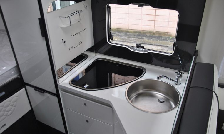 Caravans International Magis 94 TX - Caravanbacci