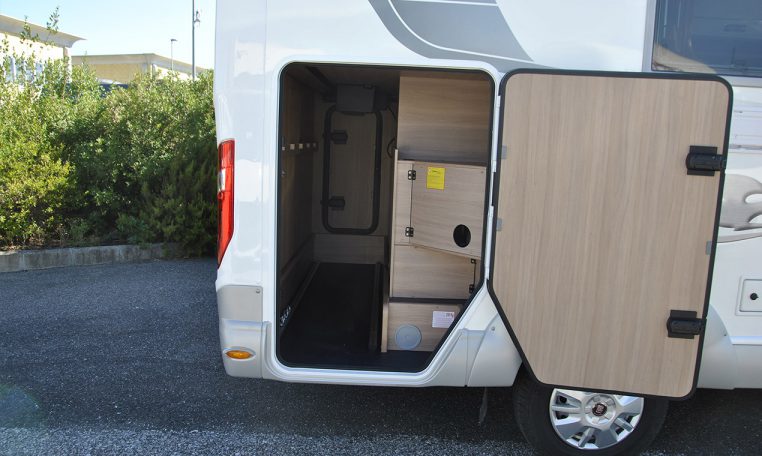 Laika Ecovip 305 - Caravanbacci