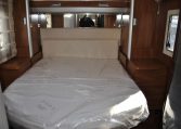 Letto Interno camper Laika-ecovip-712 | Caravanbacci.com