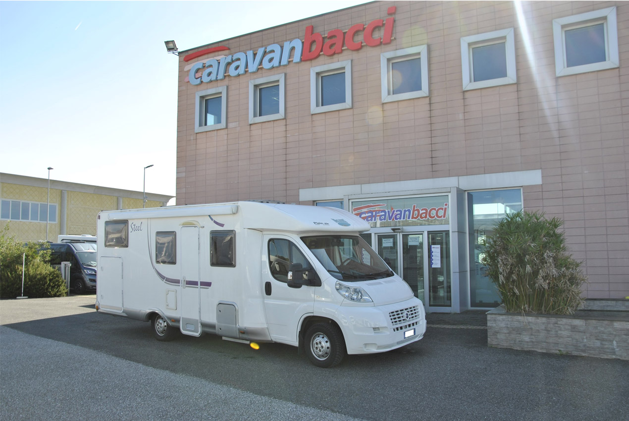 Mc Louise Steel - Caravanbacci