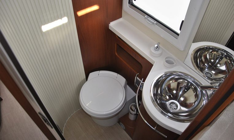 Mobilvetta K Yacht Teknoline 85 - Caravanbacci