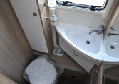 Bagno interno Camper Laika Kosmo 909 | Caravanbacci.com