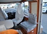 Interno Camper Laika Kosmo909 Emblema | Caravanbacci.com