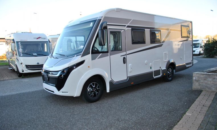 mobilvettakeai86-caravanbacci
