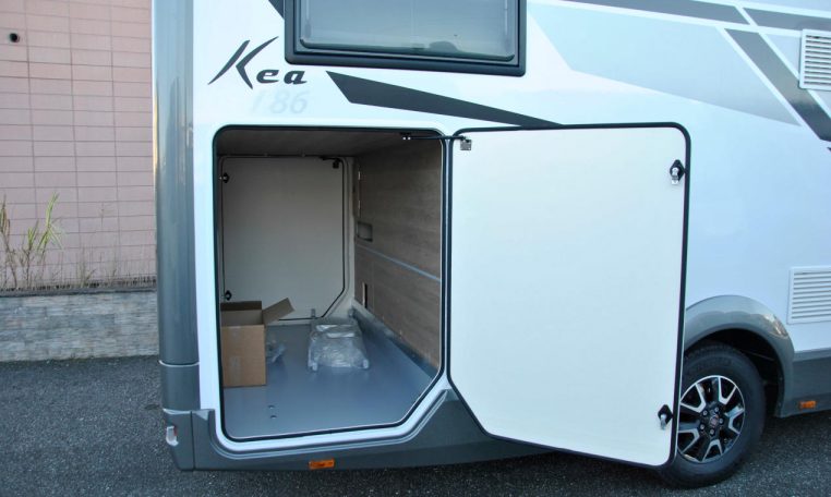 mobilvettakeai86-caravanbacci