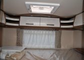 Interno camper Carthago-compact138db | Caravanbacci.com