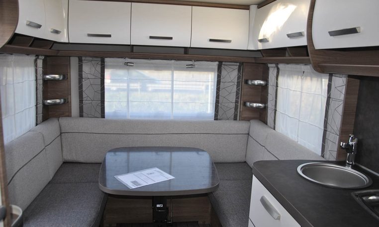 knaus-sport450fusilverselection-caravanbacci