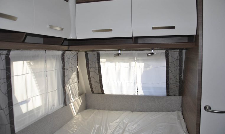 knaus-sport450fusilverselection-caravanbacci