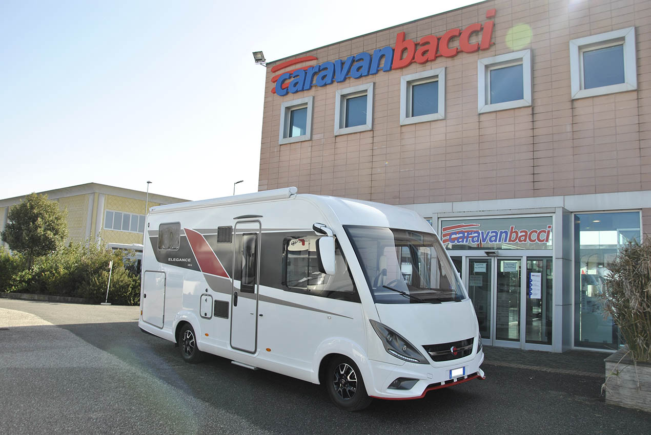 burstner-elegance695-caravanbacci