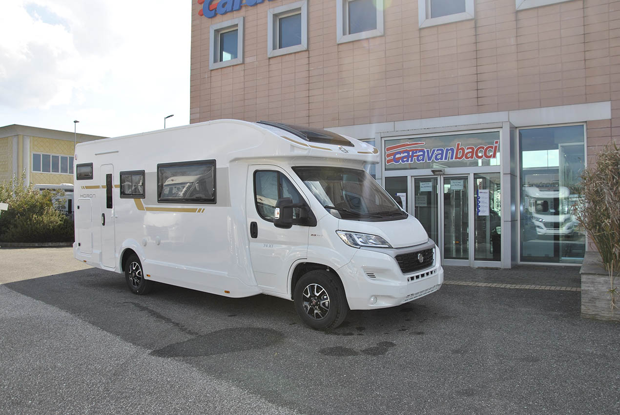 ci-horon74xt-caravanbacci