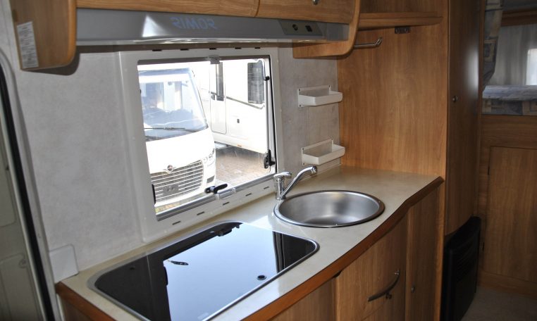 rimor-sailer645tc-caravanbacci