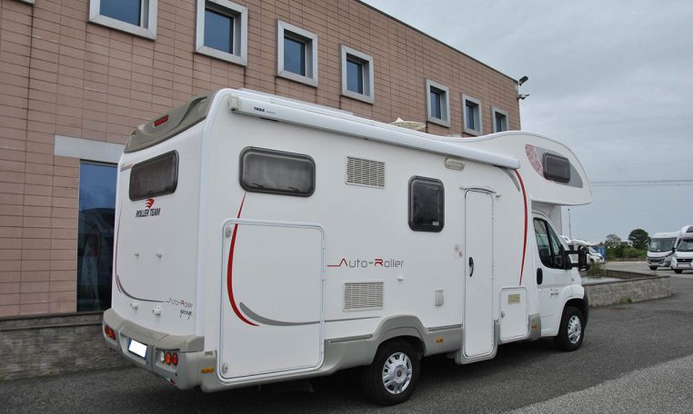 rollerteam-autorollergarage-caravanbacci