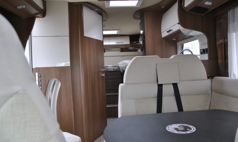 Interno Camper | Caravanbacci.com