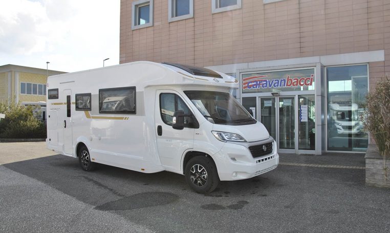 ci-horon74xt-caravanbacci