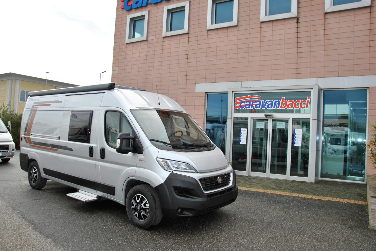 Camper weinsberg carbus 600 | Caravanbacci.com