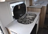 Cucina Interno Camper | Caravanbacci.com