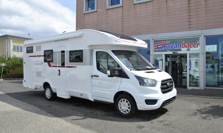 Caravan bianco | Caravanbacci.com