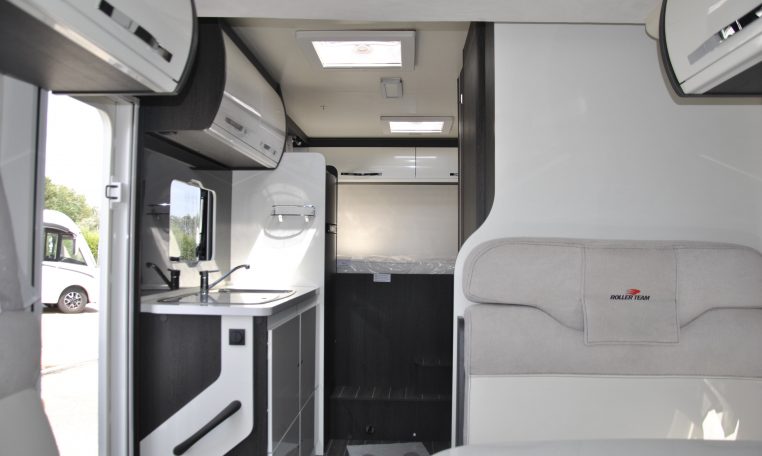 Interno caravan | Caravanbacci.com