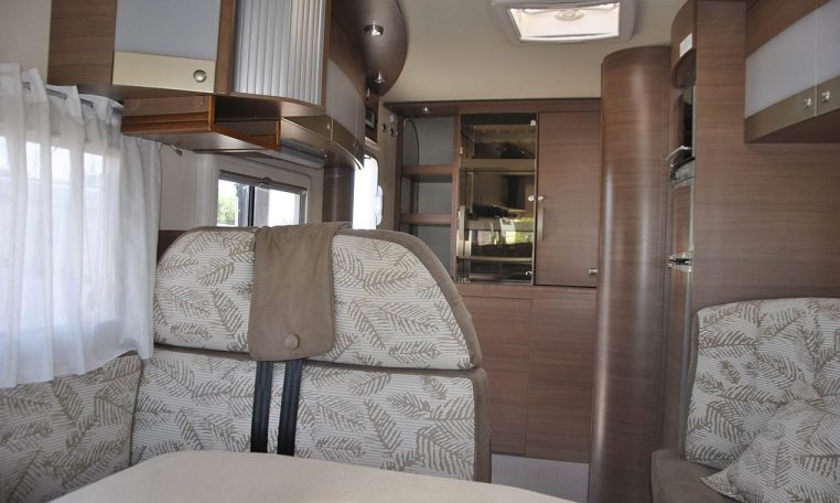 adria-visioni647sg-caravanbacci