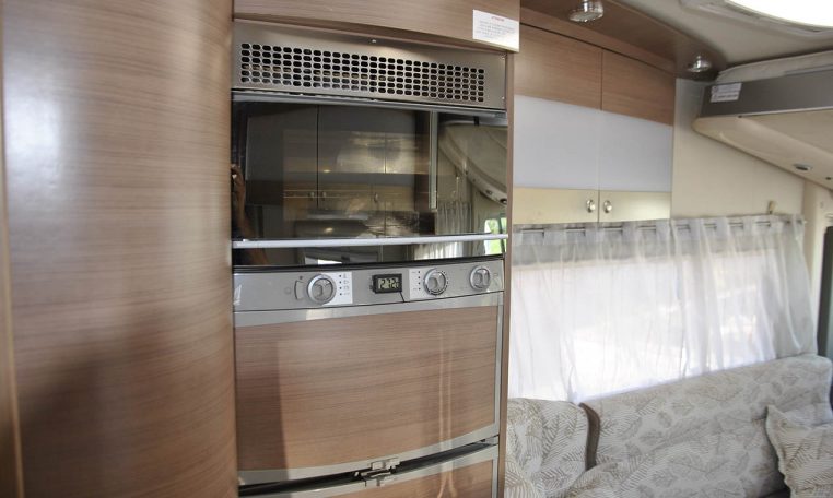 adria-visioni647sg-caravanbacci