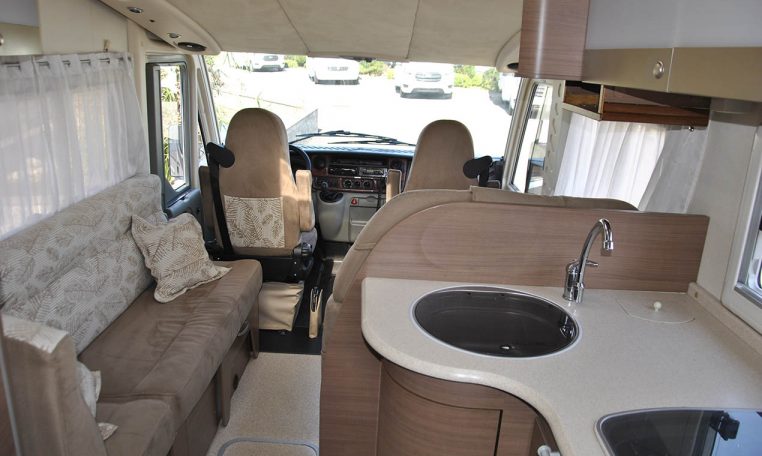 adria-visioni647sg-caravanbacci