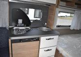 Cucina Interno Camper Weinsberg Caraone450fu | Caravanbacci.com