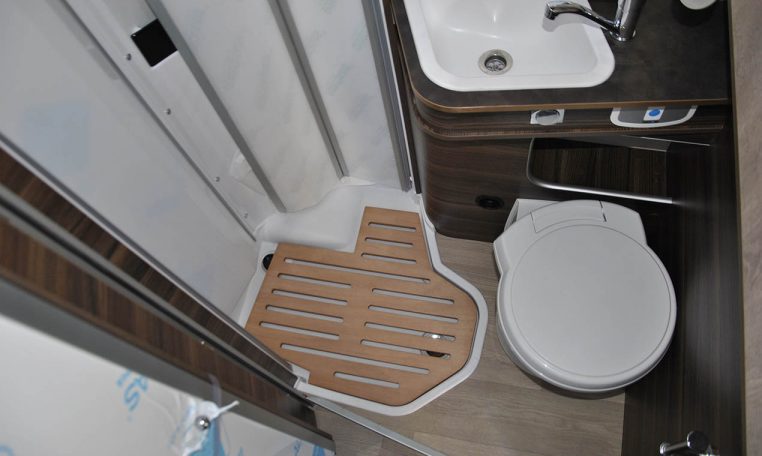 laika-ecovip3009l-caravanbacci