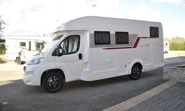 rollerteam-kronos283tl-caravanbacci