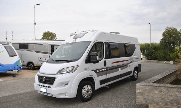 adria-twin600sport-caravanbacci