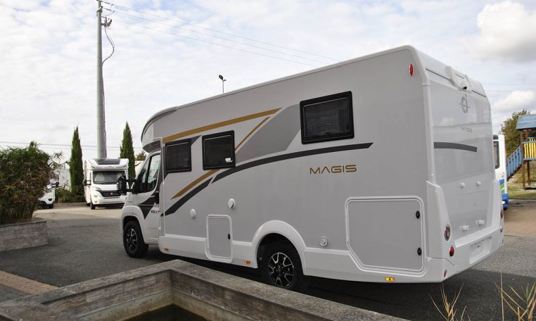 ci-magis62xt-caravanbacci