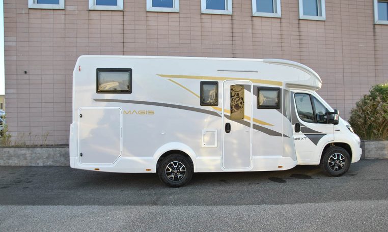 ci-magis85xt-caravanbacci