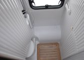 Bagno Interno Camper Laika-kosmo209 | Caravanbacci.com