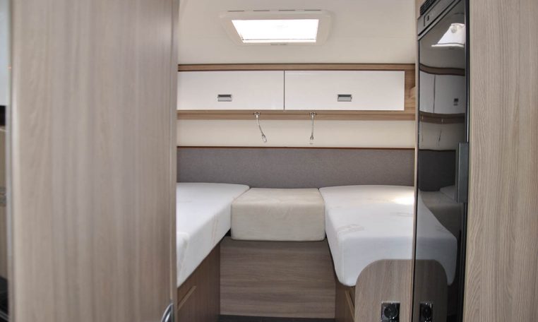 Interno Camper Laika-kosmo209 | Caravanbacci.com