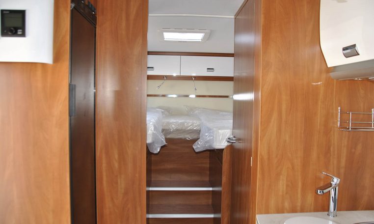 Interno Camper Laika-kosmo509LE | Caravanbacci.com