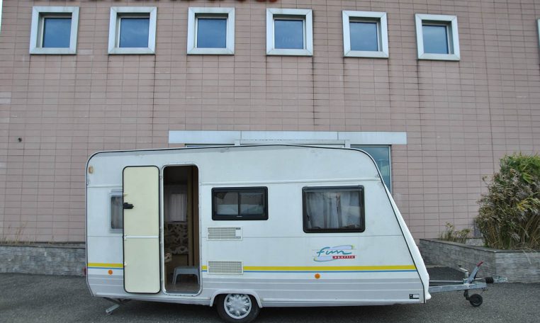 Burstner-fun390tk-caravanbacci